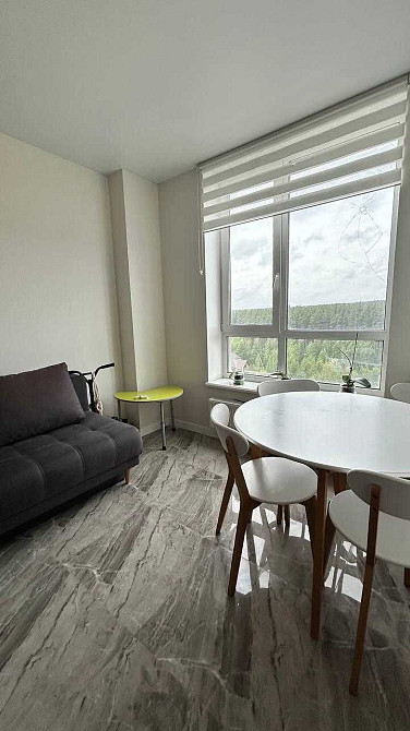 КЛАСНА ВЕЛИКА Євро 2кк - 42м2 /Мінімальне оформлення Ирпень - изображение 2