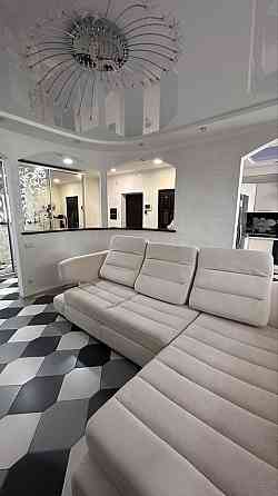 Продам трьохкімнатну квартиру у цегляному будинку з індив. опаленням Полтава