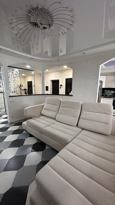 Продам трьохкімнатну квартиру у цегляному будинку з індив. опаленням Полтава - изображение 1