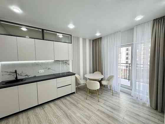 Одноеомнатная квартиоа с ремонтом в Кадоре на Краснова Odesa