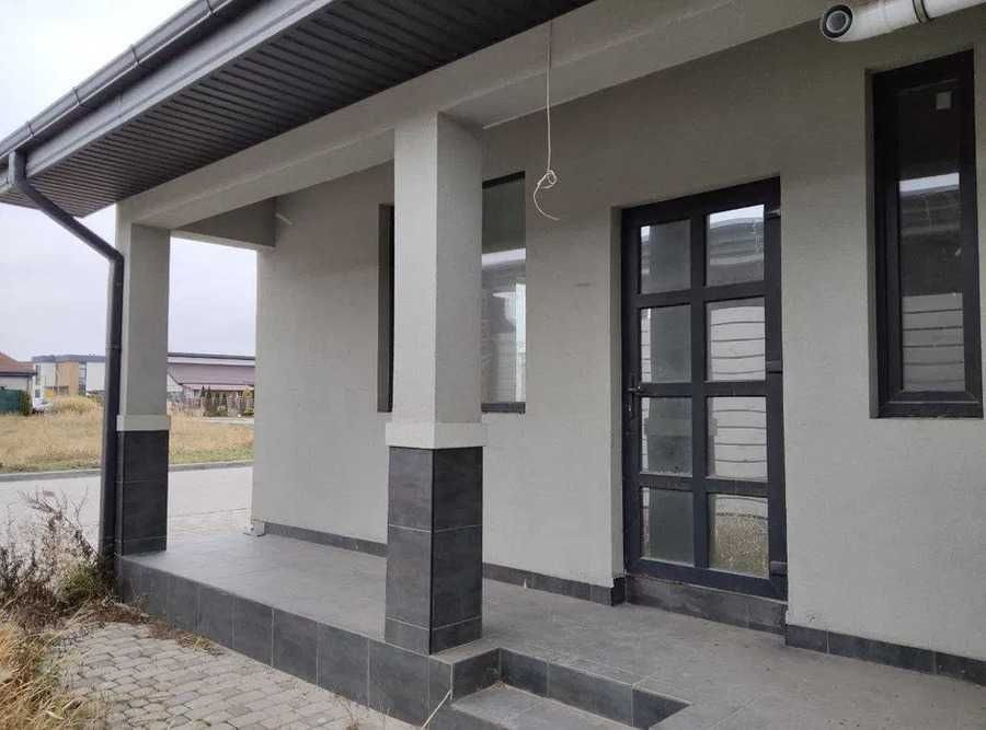 Продам 3-кімнатну квартиру таунхаус будинок Золоті Ключі Слобожанське Слобожанське - зображення 1