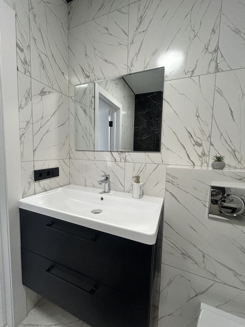 Однокімнатна квартира з новим ремонтом! Гардеробна! Без комісії! Ирпень - изображение 6