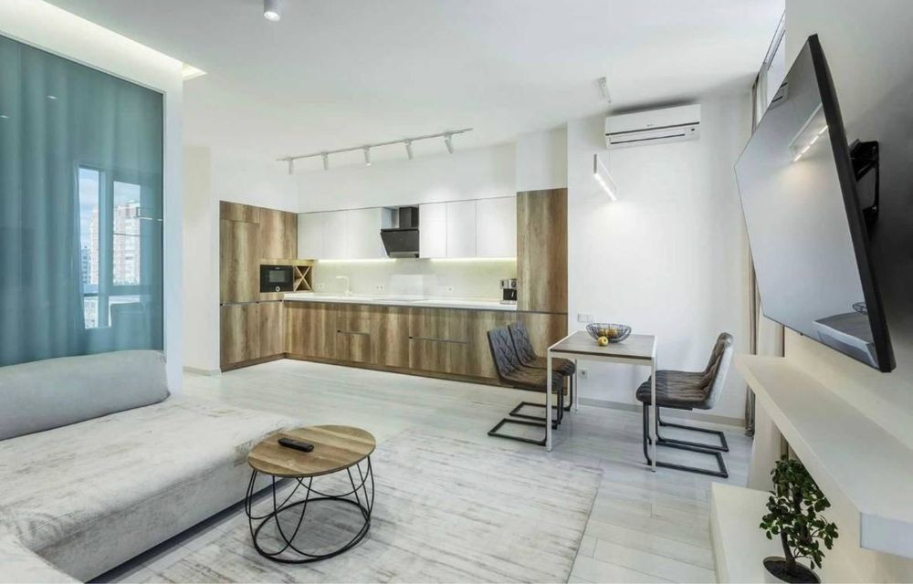 Просторная квартира в элитном ЖК «Башня Чкалов» в самом центре города Одесса - изображение 2