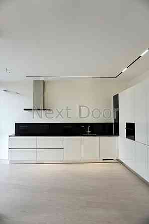 Без% ЖК Cardinal трикімнатна з ремонтом Київ