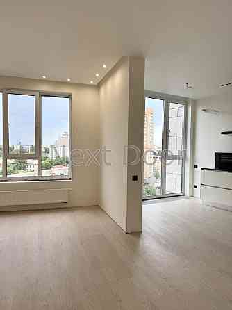 Без% ЖК Cardinal трикімнатна з ремонтом Київ