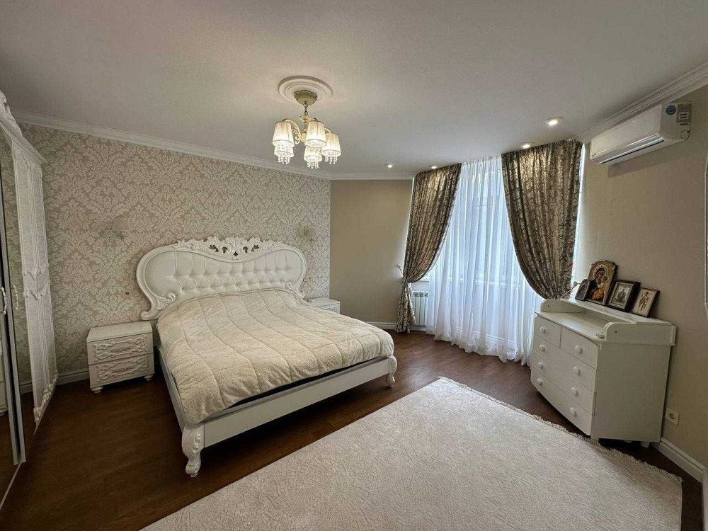 Продається  3-кімнатна квартира з дизайнерським ремонтом \113 м² Київ - зображення 5