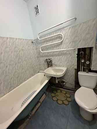 Продам двохкімнтану квартиру. Дніпровський, Соборності 4 Київ