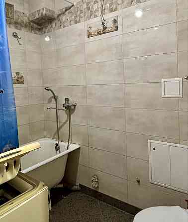 Продаж 2к кв . Р-н Казбет Черкассы