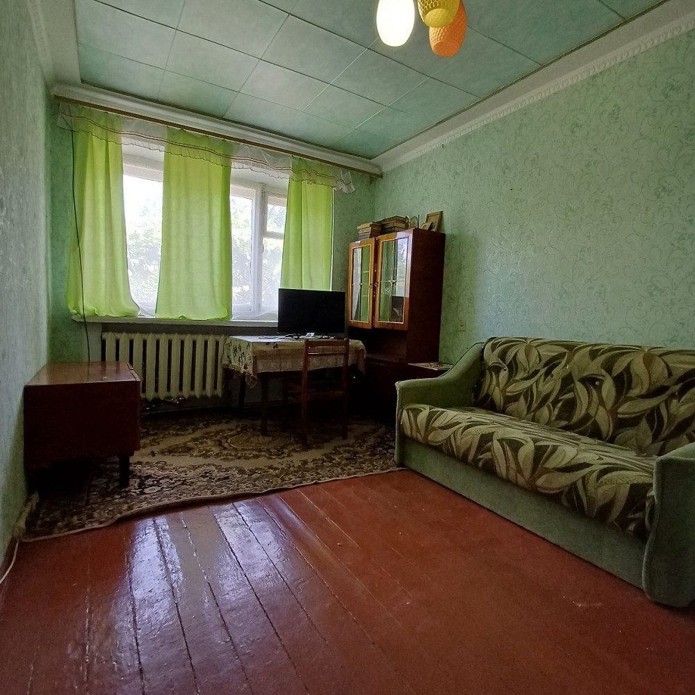 Продаж 2 кімнатної квартири, 1 поверх, вул.Тиха. Первомайський (Харківська обл.) - зображення 1