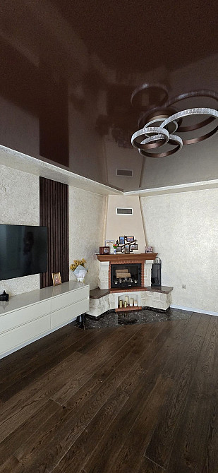 Три кімнатна квартира, біля стадіону "Буковина" Чернівці - зображення 1