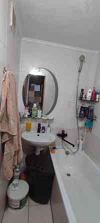 Продаю в Корабельном районе 3- х к.квартиру на третьем этаже. Николаев