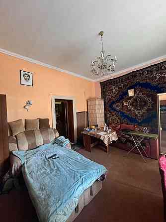 Продається простора 1 кім. квартира у історичному центрі м. Дрогобич! Дрогобич