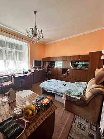 Продається простора 1 кім. квартира у історичному центрі м. Дрогобич! Дрогобич