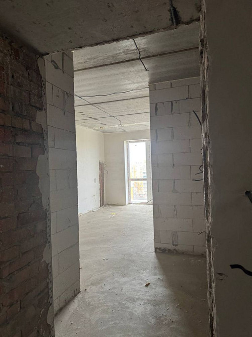 Продаж 1 кімнатної квартири жк West Towers Ужгород - изображение 1