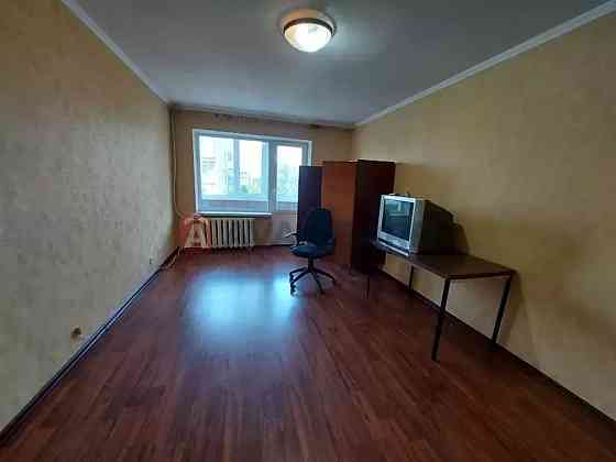 Продам 1 ком кв ул. Строителей Титова Днепр