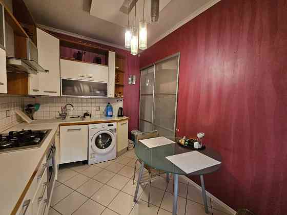 Сталинка 80 кв.м. с автономкой, пр. Университетский (Гагарина) Кривой Рог