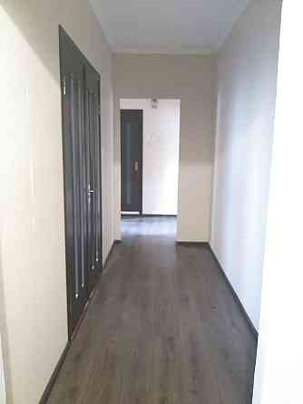 Продаж 3-кімнатної квартири в Обухові ,р-н Школа. Обухов