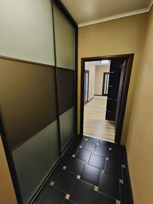 Продам 2к 78м2 з якісним ремонтом! Новобудова в центрі м. Буча! Буча - изображение 2