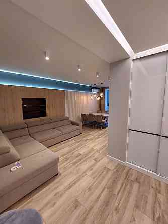 Продам 3х ком.кв в новом доме 3эт Южное