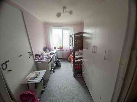 Квартира 4 кімнати 77 кв. м. продаж Умань