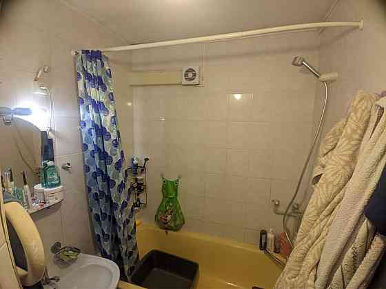 Квартира 4 кімнати 77 кв. м. продаж Умань