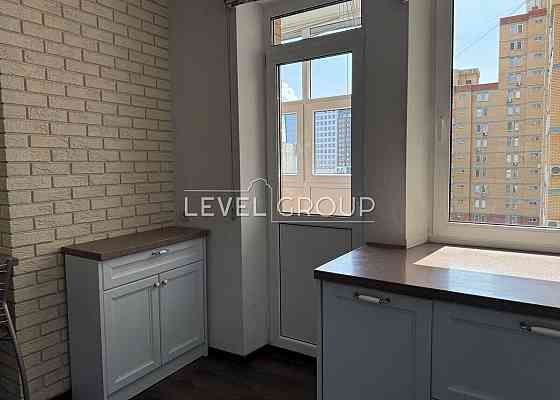 Продаж 3 кімнатної квартири вул. Академіка Палладіна, 18/30 Київ