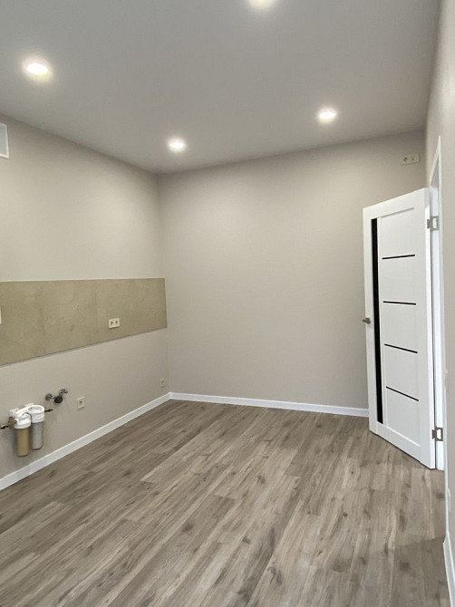 Продам 1 кімнатну квартиру, 38м, ЖК Фемілі Гатное - изображение 8