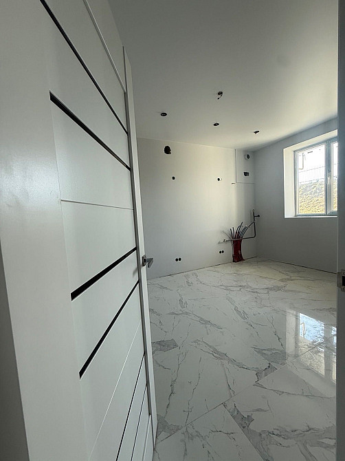 Продаж однокімнатної квартири з новим ремонтом і газовим опаленням Гостомель - зображення 2