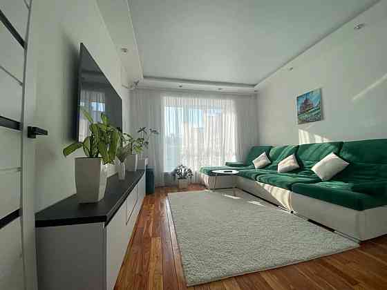 Двокімнатна квартира з меблями та технікою поруч Арсен та Епіцентр Ивано-Франковск