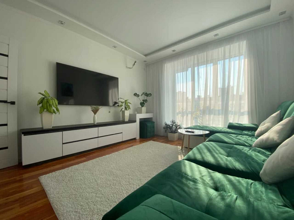 Двокімнатна квартира з меблями та технікою поруч Арсен та Епіцентр Ивано-Франковск - изображение 1