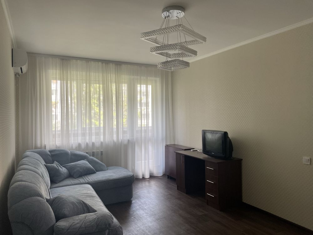 Продам 2 комн. квартиру ,  Роганский жилмассив, м. Індустріальная, NP Харьков - изображение 3