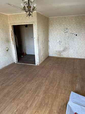 Квартира однокомнатная ,два балкона Кривой Рог