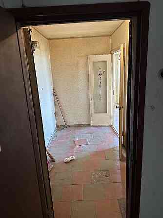 Квартира однокомнатная ,два балкона Кривой Рог