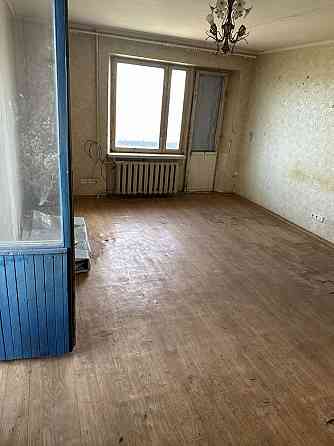 Квартира однокомнатная ,два балкона Кривой Рог