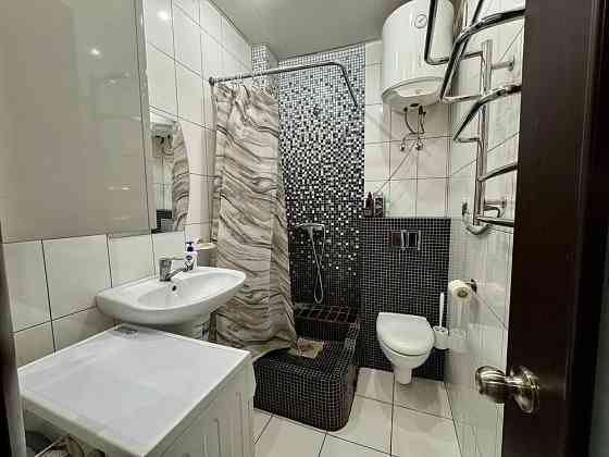 Продам 1 кімнатну низ О. Поля / Кірова/ Центр Днепр