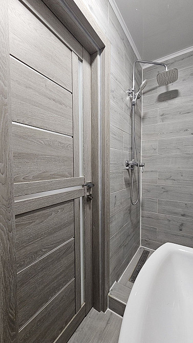 Продам 2 кімнатну квартиру у Старому місті Кам`янець-Подільський - зображення 3