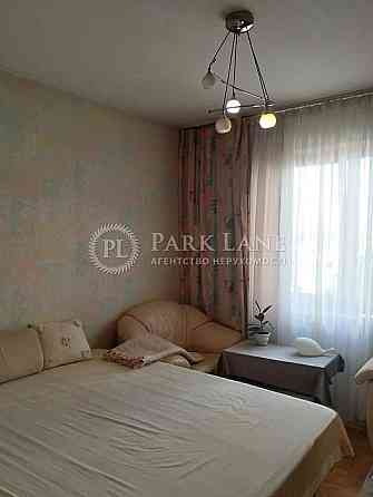 Продаж затишної 3к.квартири, 5 поверх проспект Бажана 34 М. Харківська Київ