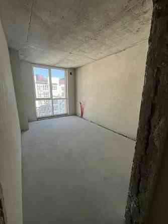 Однокімнатна квартира в Зданому ЖК поблизу річки Ивано-Франковск