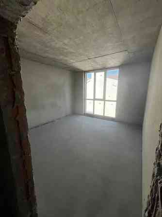 Однокімнатна квартира в Зданому ЖК поблизу річки Ивано-Франковск