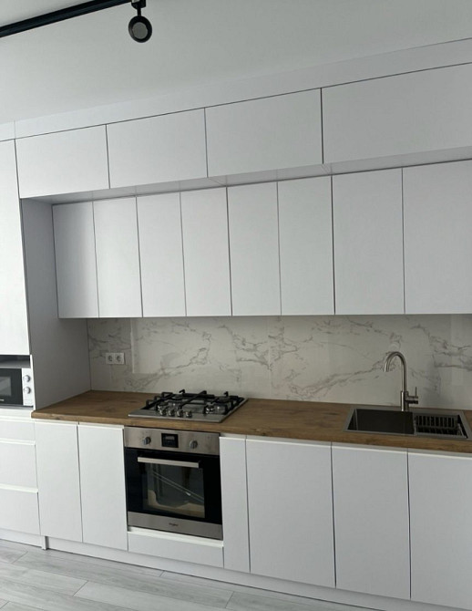 Оренда 1-кімнатної квартири + кухня студія 48 м2, ЦЕНТР Ивано-Франковск - изображение 2