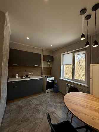 Продается однокомнатная чешка  в центре Юбилейной Кривой Рог