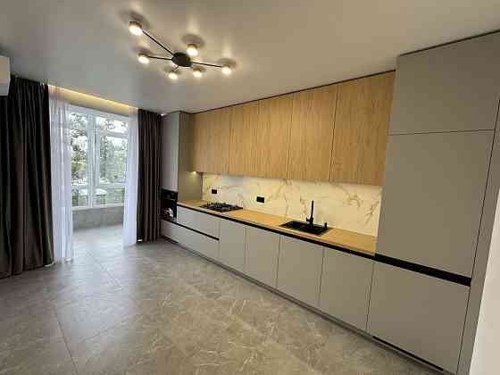 Укомплектована 1-кімнатна квартира у Центрі Ивано-Франковск