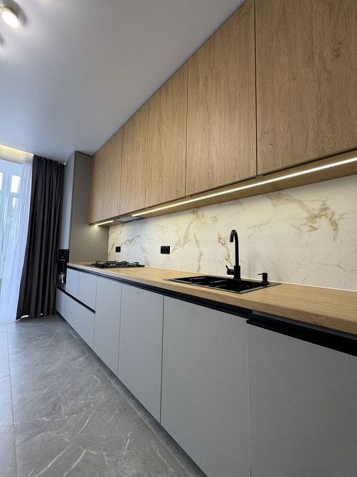 Укомплектована 1-кімнатна квартира у Центрі Івано-Франківськ - зображення 6