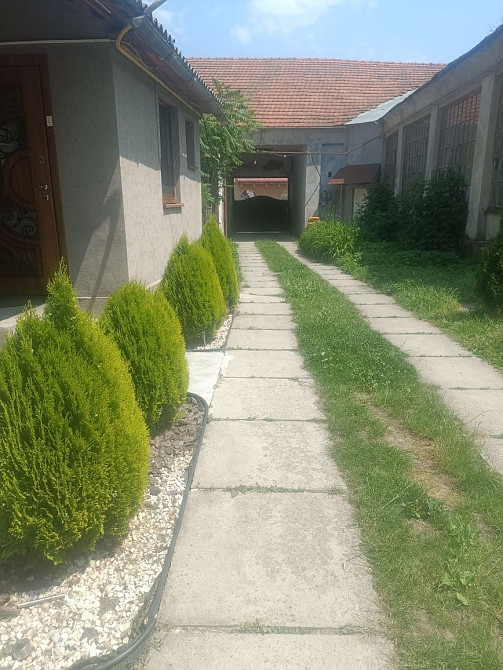 Продаж 2 кімн квартири ЦЕНТР Берегове - зображення 8