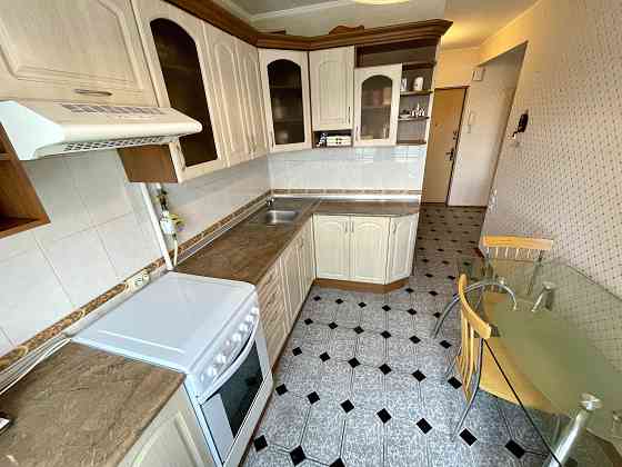 продаж 2к квартири Гарний ремонт і меблі Воскресенка Дніпровський Київ