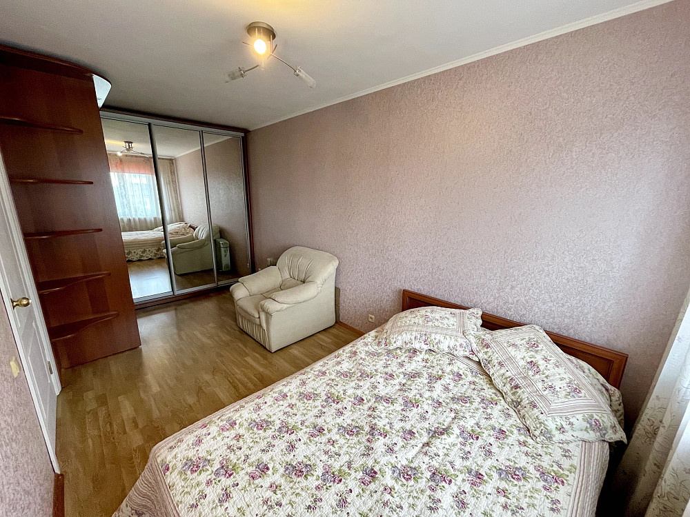 продаж 2к квартири Гарний ремонт і меблі Воскресенка Дніпровський Київ - зображення 6