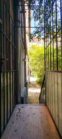 Продаж квартири в ближньому центрі, під житло чи бізнес, вул. Глибока Львов