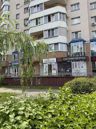 Простора квартира  в центрі Буча