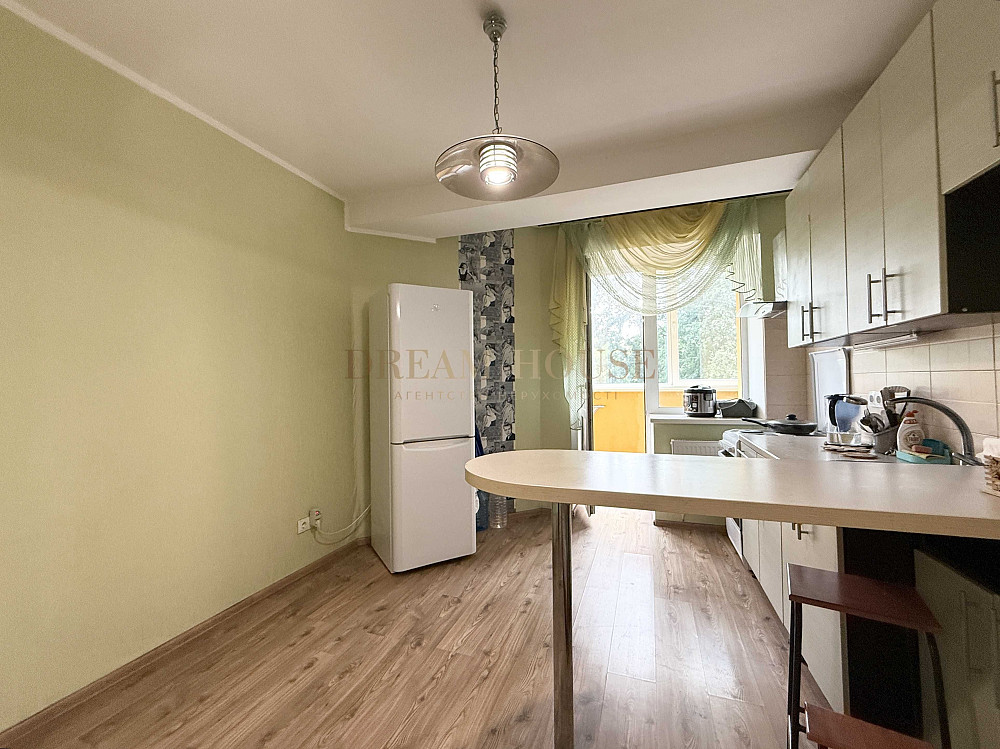 Простора квартира  в центрі Буча - изображение 8