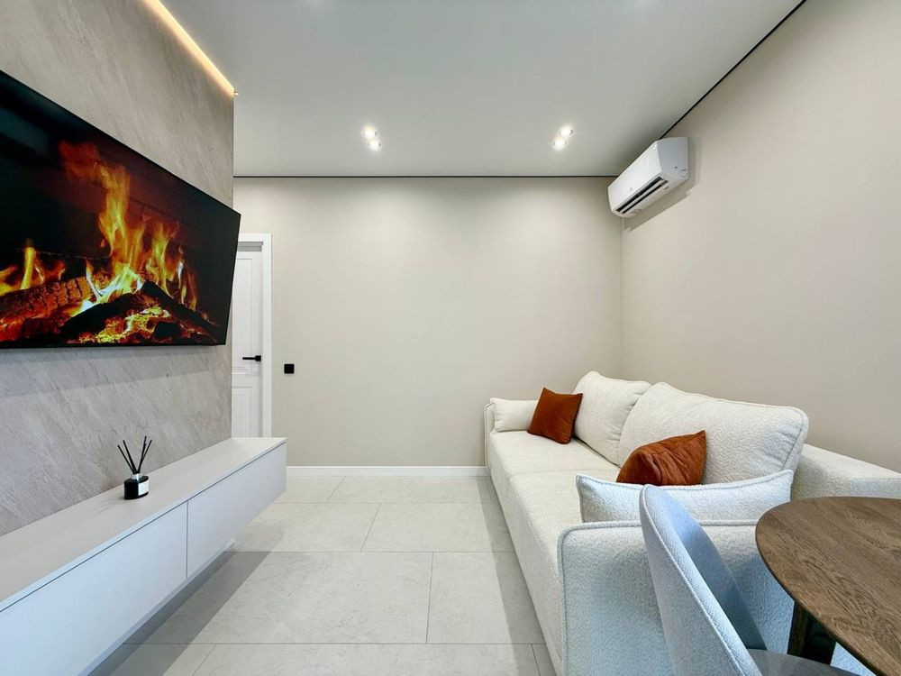 Продаж 1-кім+кухня-студія з дорогим ремонтом, центр міста! Ивано-Франковск - изображение 2